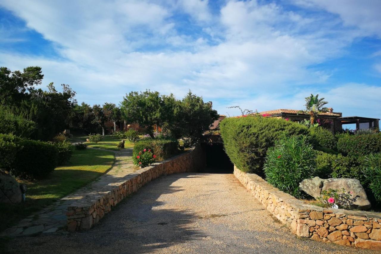 Appartamento Cala Paradiso San Teodoro  Exterior photo