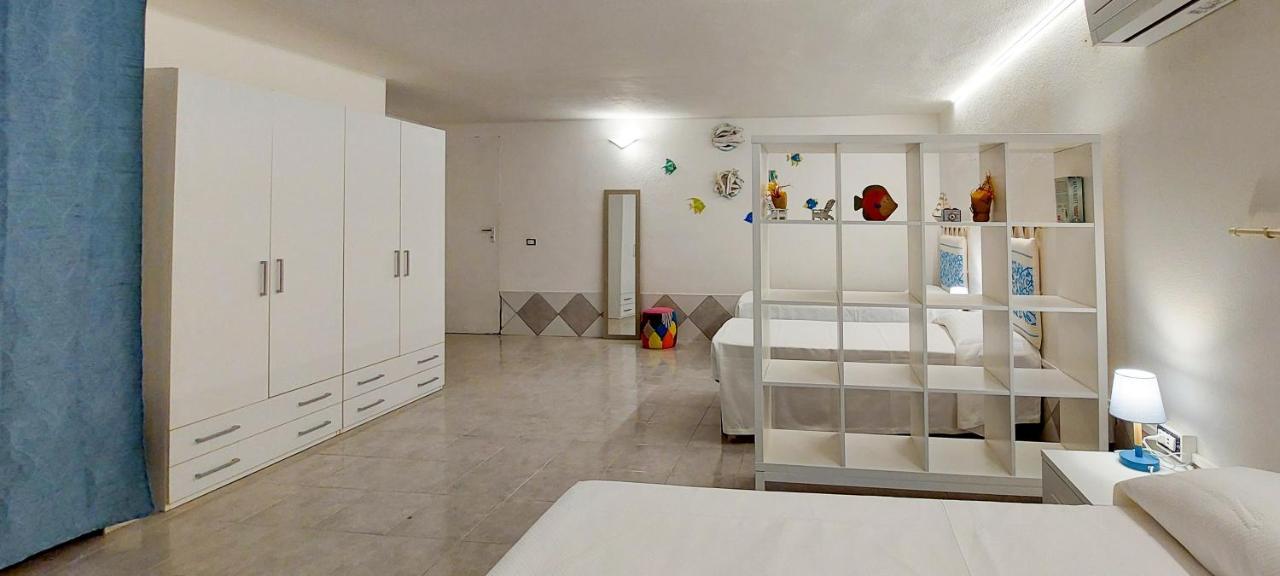 Appartamento Cala Paradiso San Teodoro  Exterior photo