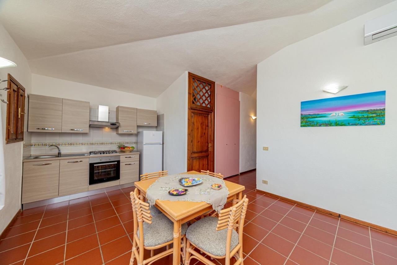 Appartamento Cala Paradiso San Teodoro  Exterior photo